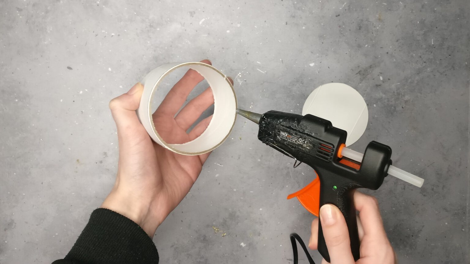 DIY Aufbewahrungsdosen aus Klebeband-Rollen