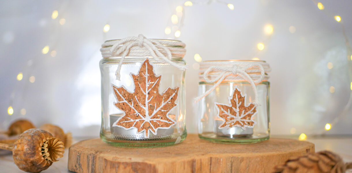 DIY Windlichter aus Altglas und Kork als Herbstdeko basteln