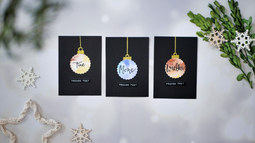 DIY schwarze Weihnachtskarten mit Aquarell basteln