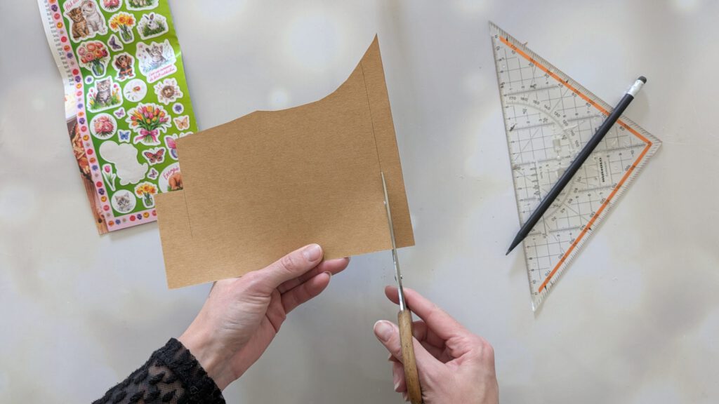 DIY Schmetterling Lesezeichen aus Papier Schritt 1: Papierstreifen zuschneiden