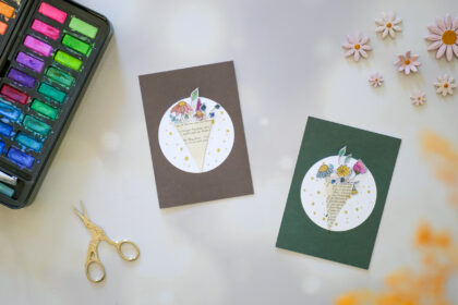 Selbstgemachte Karte zum Geburtstag, Hochzeit oder Jahrestag mit Blumenstrauß aus Papier
