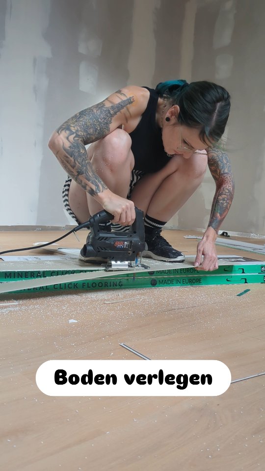 Komm kaum hinterher mit dem Videoschneiden bei dem ganzen Geackere im @craftroom_offenburg 🥵 Aaaber der…